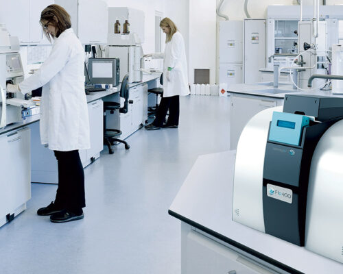 Ceragem inovează „dispozitivele medicale ale coloanei vertebrale” cu ajutorul  datelor  integrate